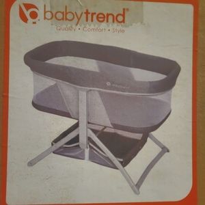 Baby Trend Bedside Bassinet